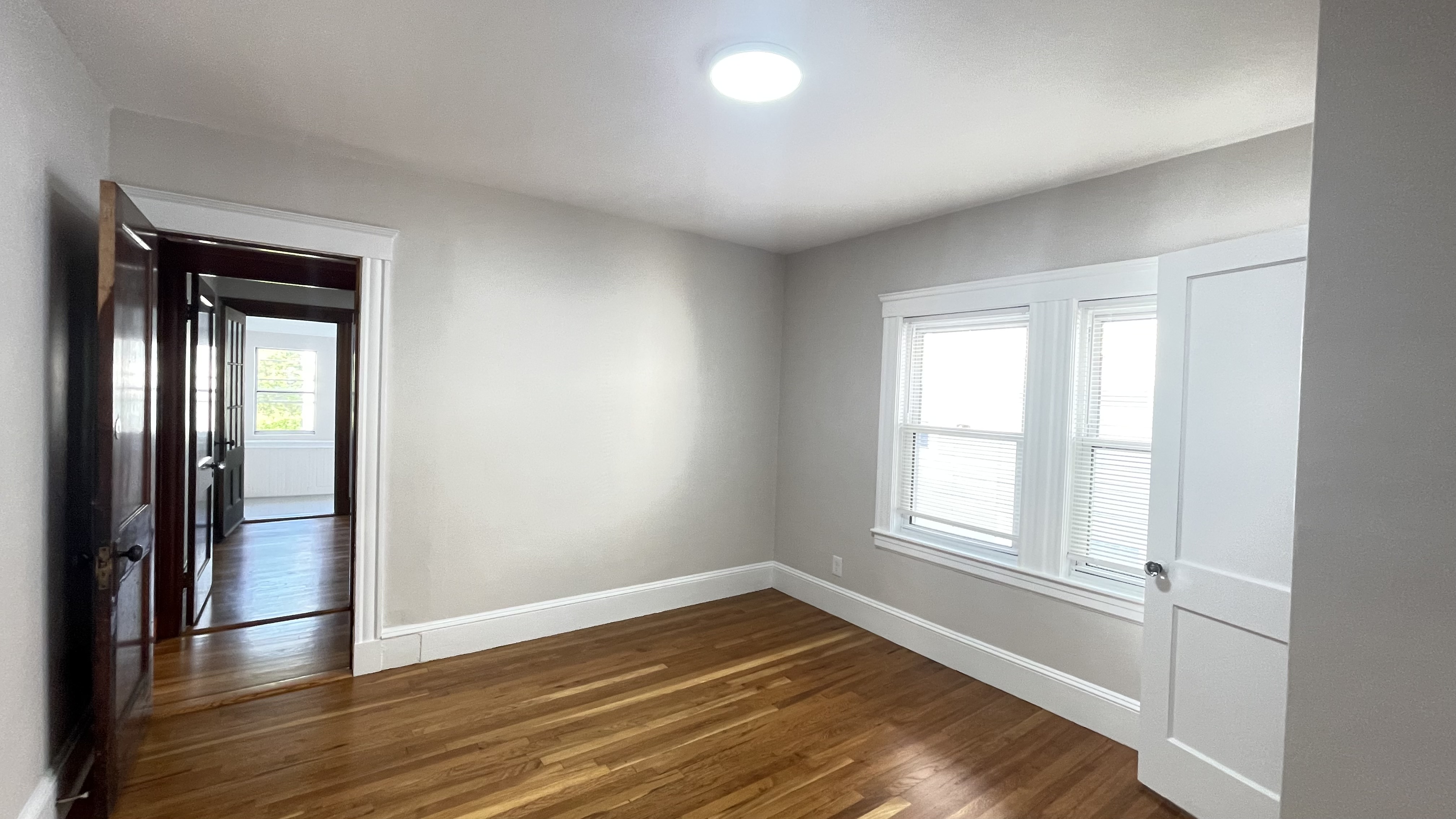 3 bed, 1 bath apartment for rent at 99 Wellsmere Rd Unit 2, Roslindale — photo 9 of 17