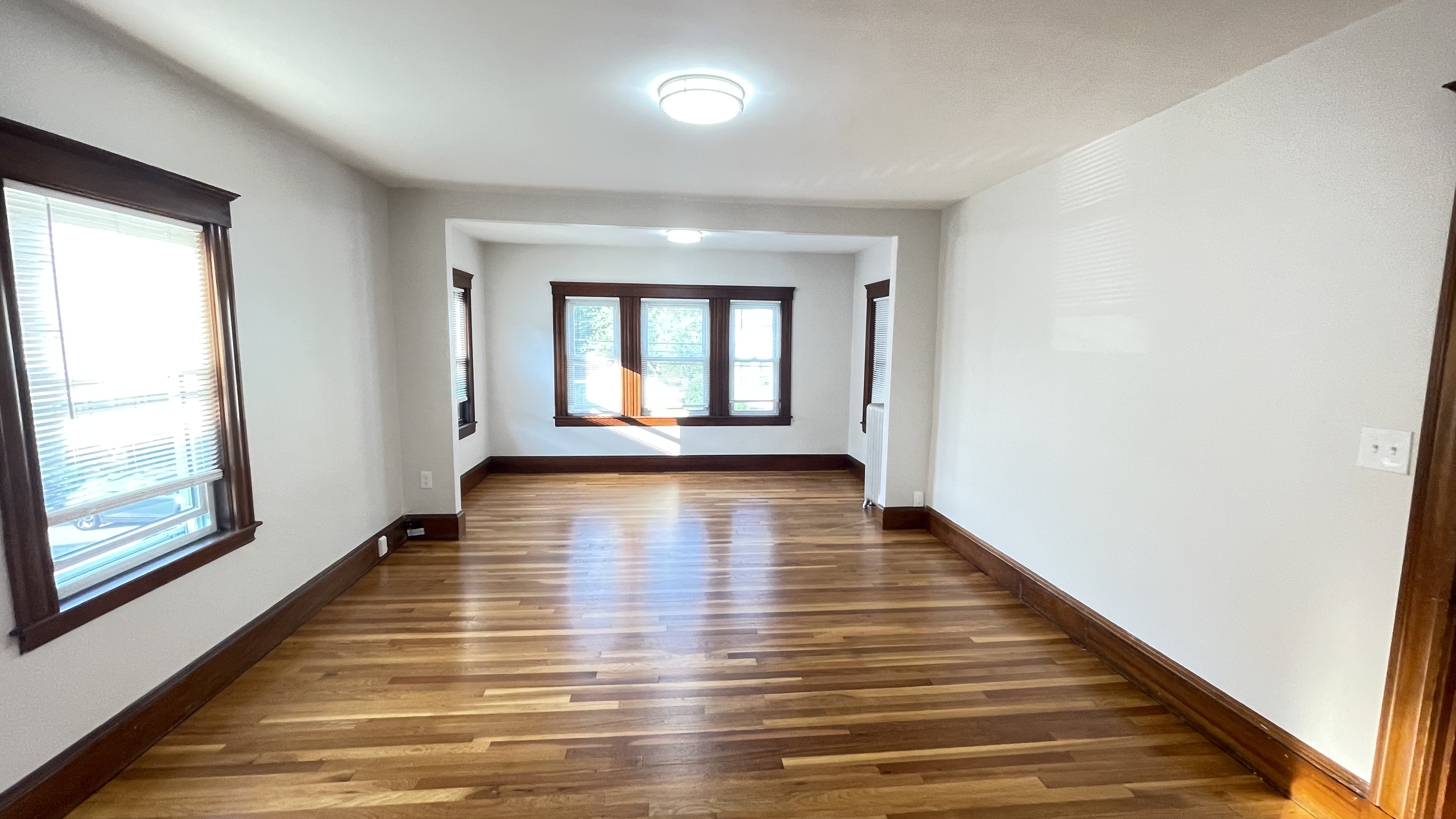 3 bed, 1 bath apartment for rent at 99 Wellsmere Rd Unit 2, Roslindale — photo 10 of 17