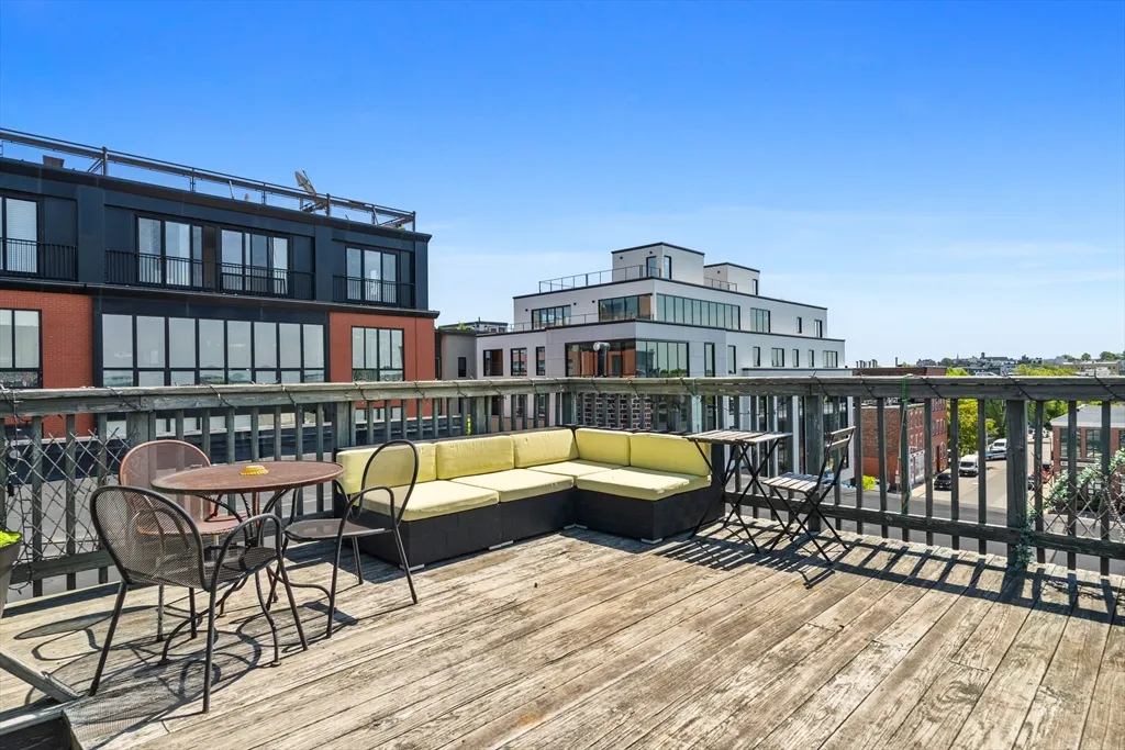 2 bed, 1 bath apartment for rent at 99 W 4th St Unit 1A, South Boston — photo 9 of 9