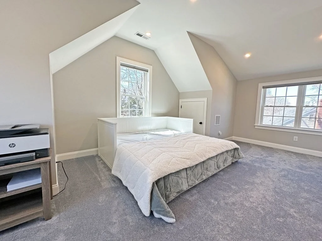 5 bed, 4+ bath apartment for rent at 99 Westchester Rd Unit -, Newton Corner — photo 28 of 41