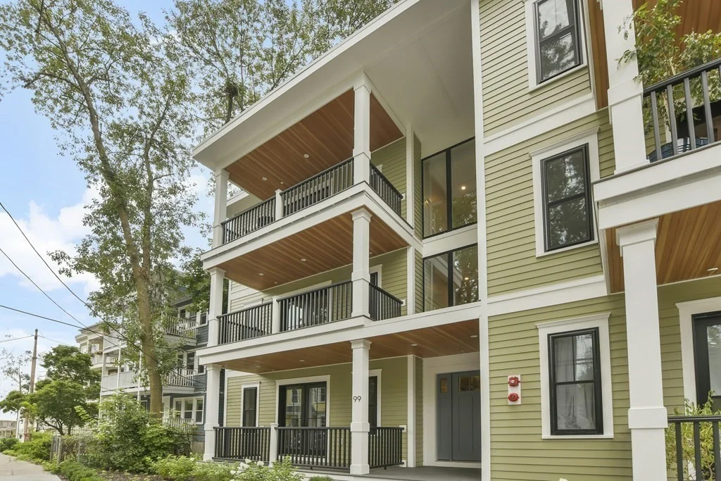 3 bed, 2 bath apartment for rent at 99 Williams St Unit 2, Jamaica Plain