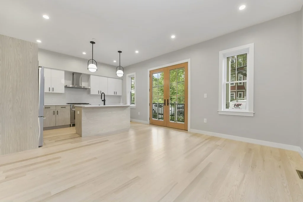 3 bed, 2 bath apartment for rent at 99 Williams St Unit 2, Jamaica Plain — photo 6 of 18