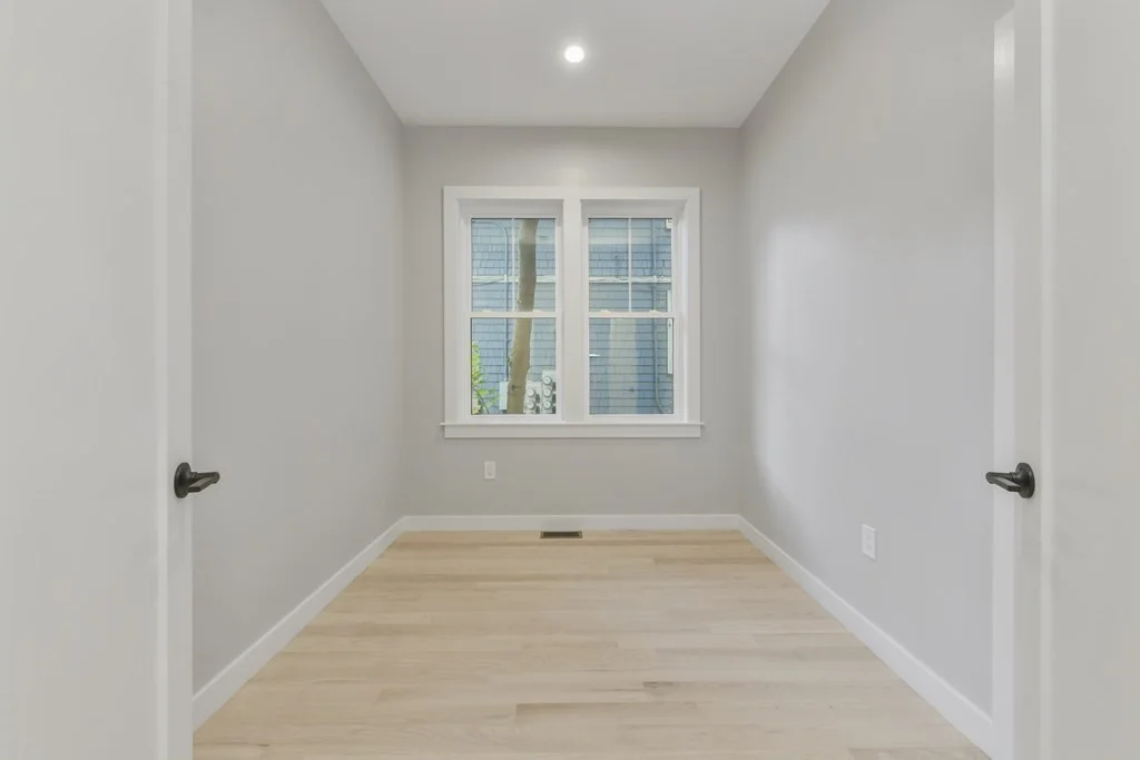 3 bed, 2 bath apartment for rent at 99 Williams St Unit 2, Jamaica Plain — photo 14 of 18