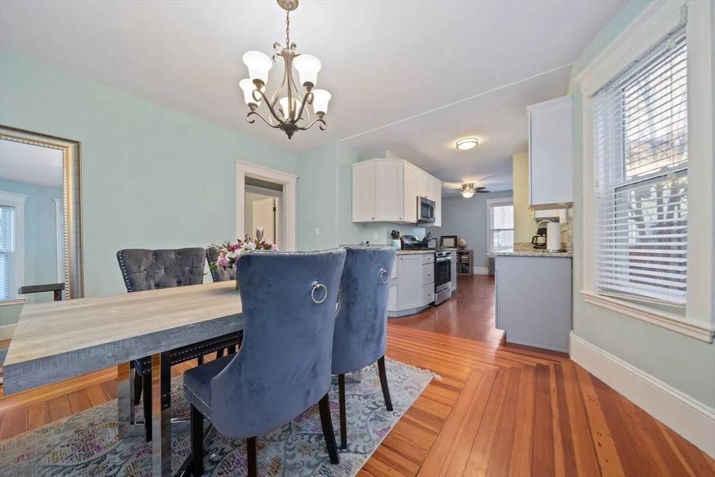 2 bed, 1 bath apartment for rent at 99 Yeomans Ave Unit 99, Medford — photo 5 of 17