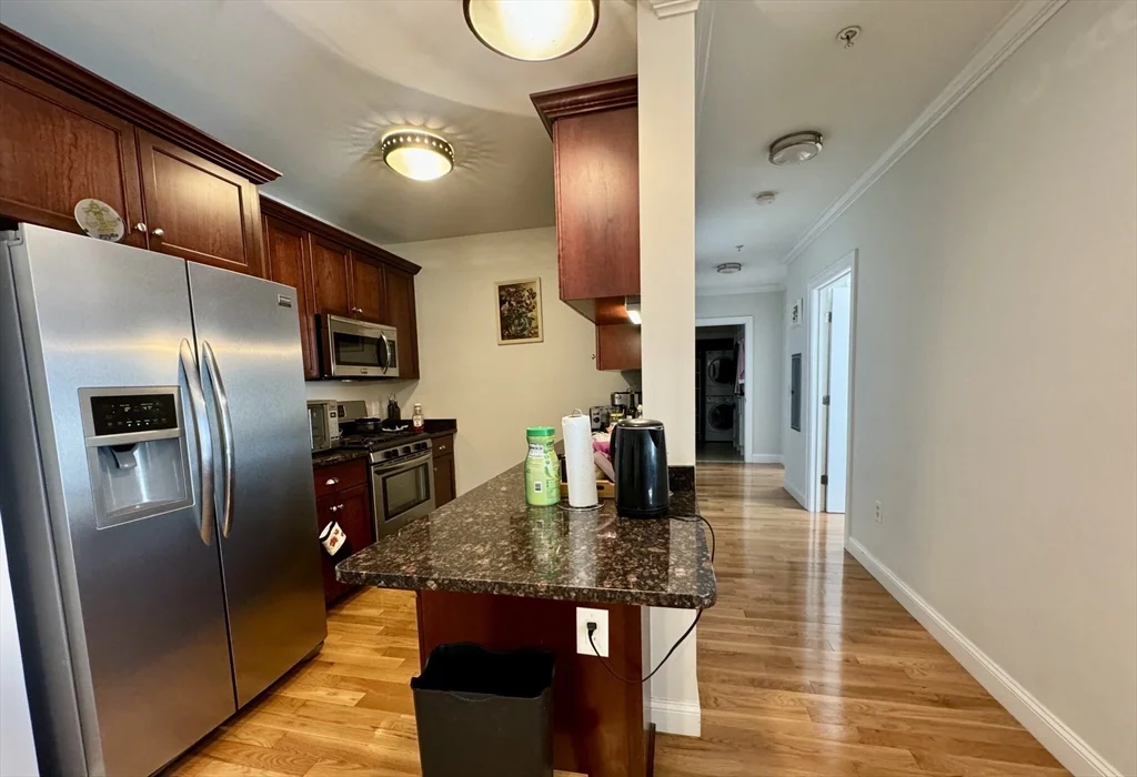 2 bed, 1 bath apartment for rent at 990 Vfw Pkwy Unit 304, West Roxbury — photo 7 of 11