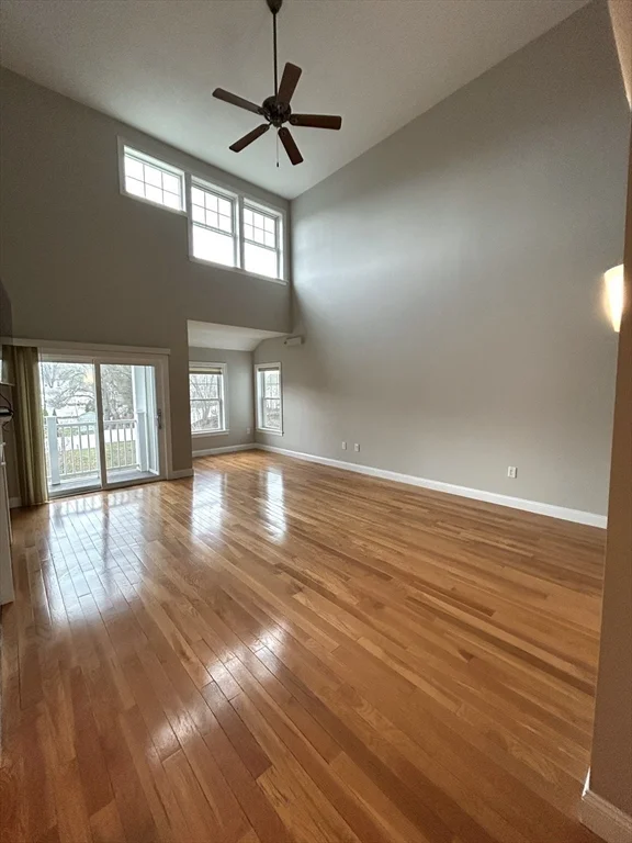 2 bed, 2 bath apartment for rent at 990 Vfw Pkwy Unit 402, West Roxbury — photo 4 of 16