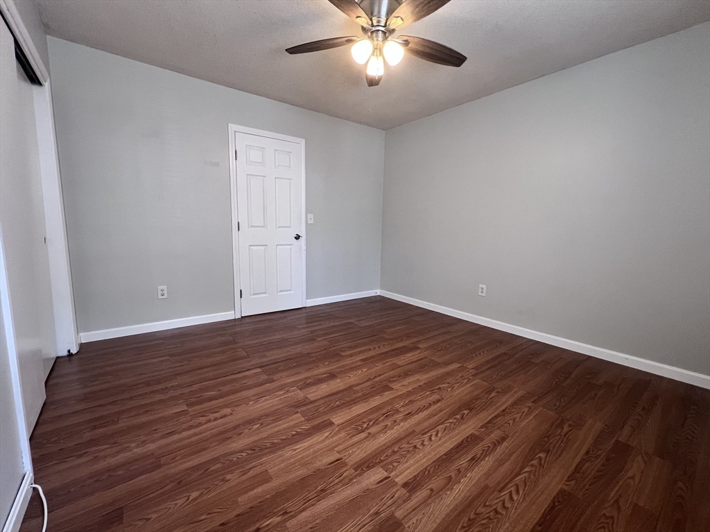 3 bed, 1 bath apartment for rent at 991 County St Unit 1, Fall River — photo 17 of 18