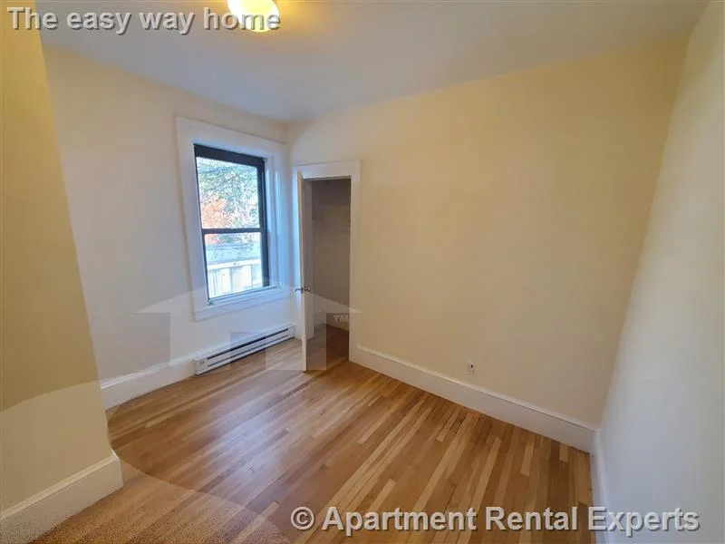 1 bed, 1 bath apartment for rent at 991 Massachusetts Ave Unit 5, Harvard Square — photo 4 of 8