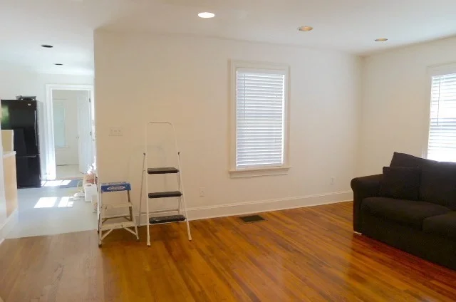 4 bed, 2 bath apartment for rent at 992 Greendale Ave, Needham Heights — photo 5 of 10