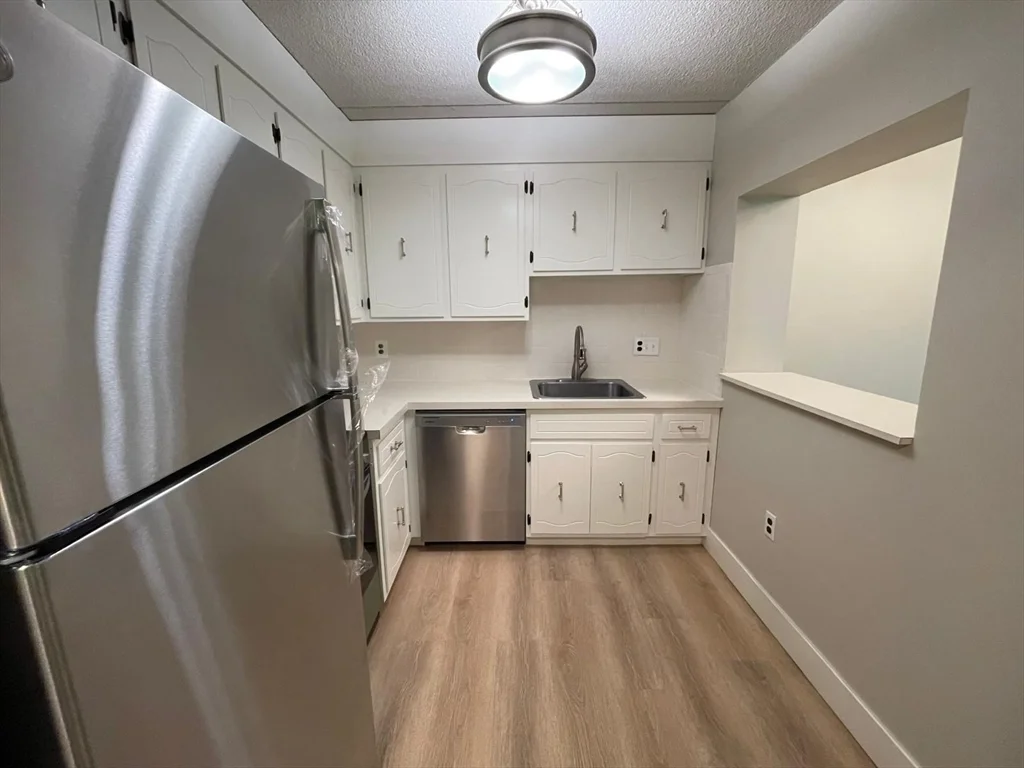 1 bed, 1 bath apartment for rent at 993 Massachusetts Ave Unit 311, Arlington — photo 11 of 18