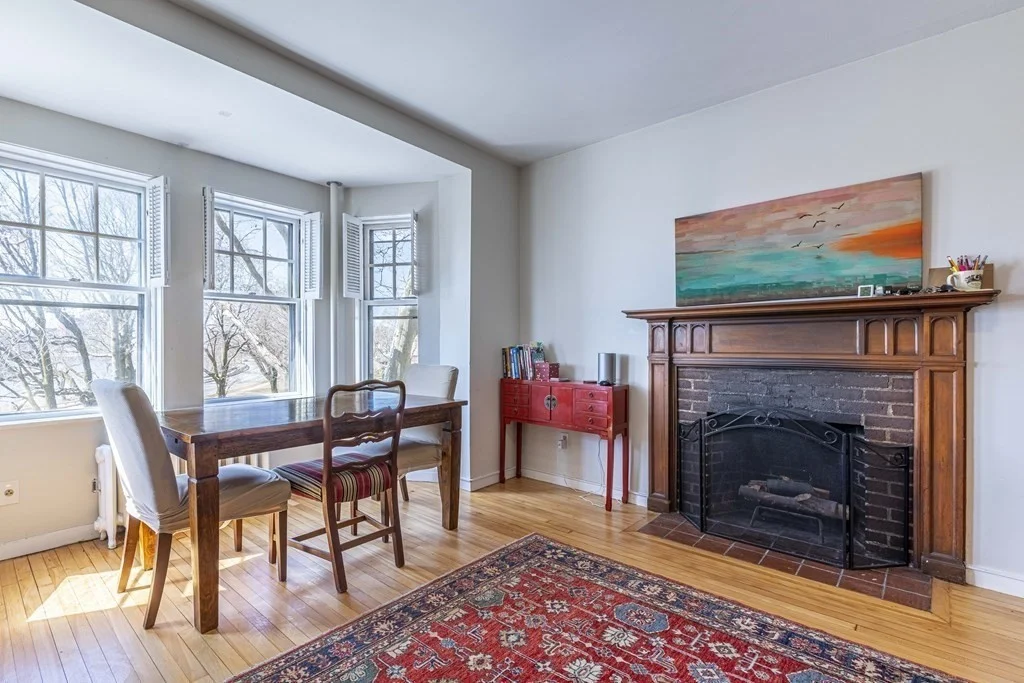 2 bed, 1 bath apartment for rent at 993 Memorial Dr Unit 201, West Cambridge — photo 5 of 27
