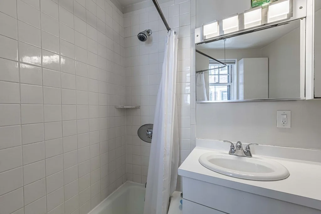2 bed, 1 bath apartment for rent at 993 Memorial Dr Unit 201, West Cambridge — photo 19 of 27