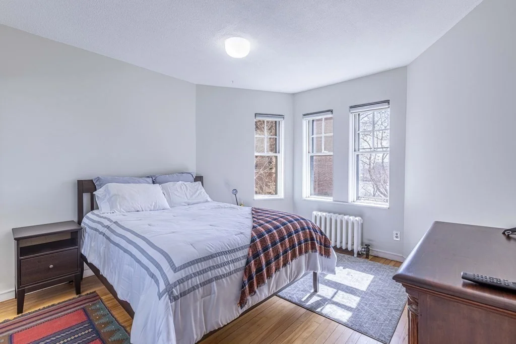 2 bed, 1 bath apartment for rent at 993 Memorial Dr Unit 201, West Cambridge — photo 13 of 27