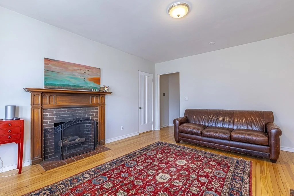 2 bed, 1 bath apartment for rent at 993 Memorial Dr Unit 201, West Cambridge — photo 8 of 27