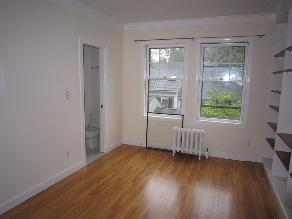 2 bed, 2 bath apartment for rent at 993 Memorial Dr Unit 302, Harvard Square — photo 10 of 12
