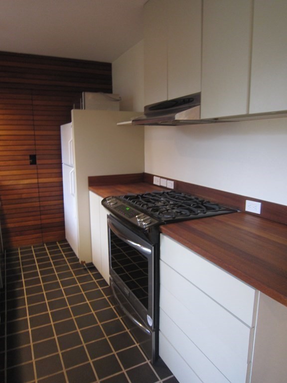2 bed, 2 bath apartment for rent at 993 Memorial Dr Unit 302, Harvard Square — photo 6 of 12