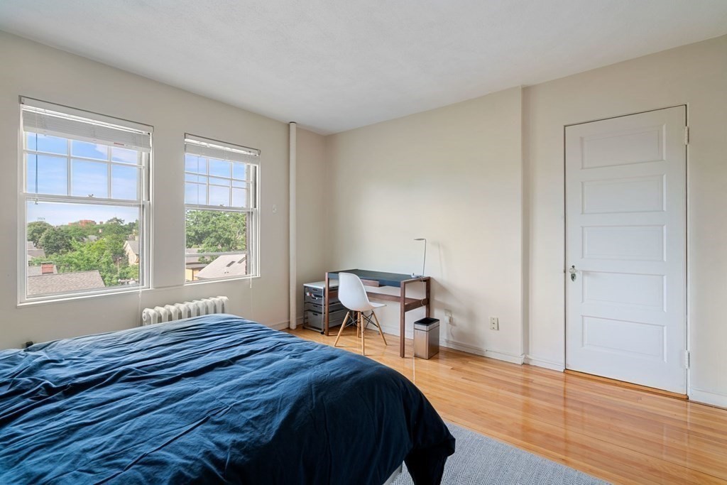 2 bed, 2 bath apartment for rent at 993 Memorial Dr Unit 503, Harvard Square — photo 17 of 20