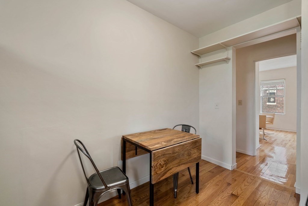 2 bed, 2 bath apartment for rent at 993 Memorial Dr Unit 503, Harvard Square — photo 8 of 20