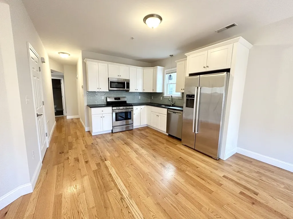 3 bed, 2 bath apartment for rent at 995 Dorchester Ave Unit 2, Dorchester — photo 1 of 9