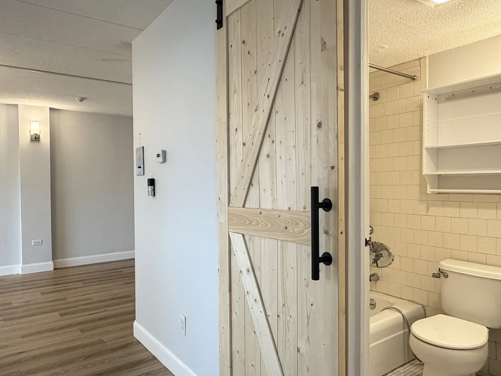 2 bed, 1 bath apartment for rent at 995 Massachusetts Ave Unit 505, Arlington — photo 26 of 38