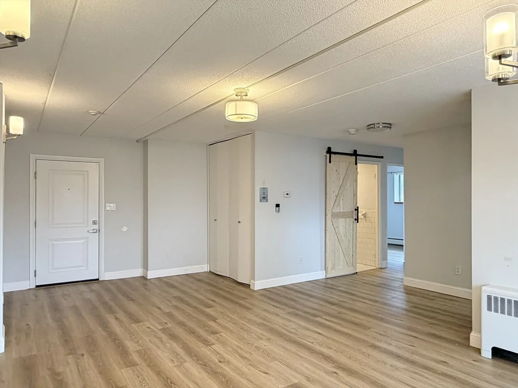 2 bed, 1 bath apartment for rent at 995 Massachusetts Ave Unit 505, Arlington — photo 4 of 38