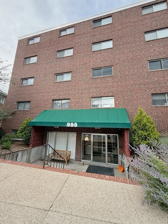 2 bed, 1 bath apartment for rent at 995 Massachusetts Ave Unit 301, Arlington