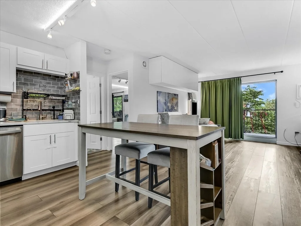 1 bed, 1 bath apartment for rent at 995 Massachusetts Ave Unit 403, Arlington — photo 1 of 16