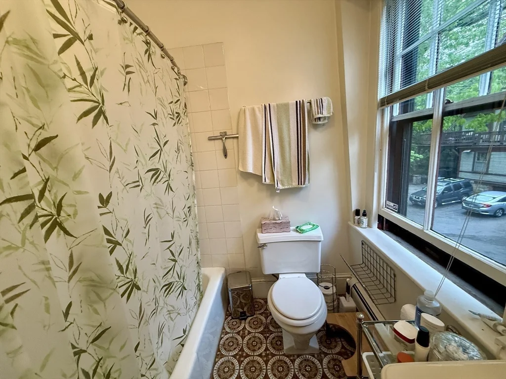 2 bed, 2 bath apartment for rent at 996 Centre St Unit 3, Jamaica Plain — photo 11 of 17