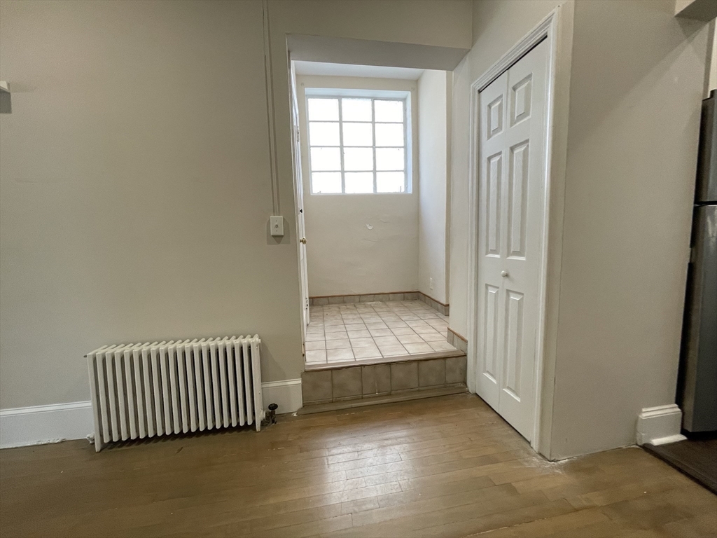 1 bed, 1 bath apartment for rent at 996 Chestnut St Unit 1, Newton Upper Falls — photo 3 of 16