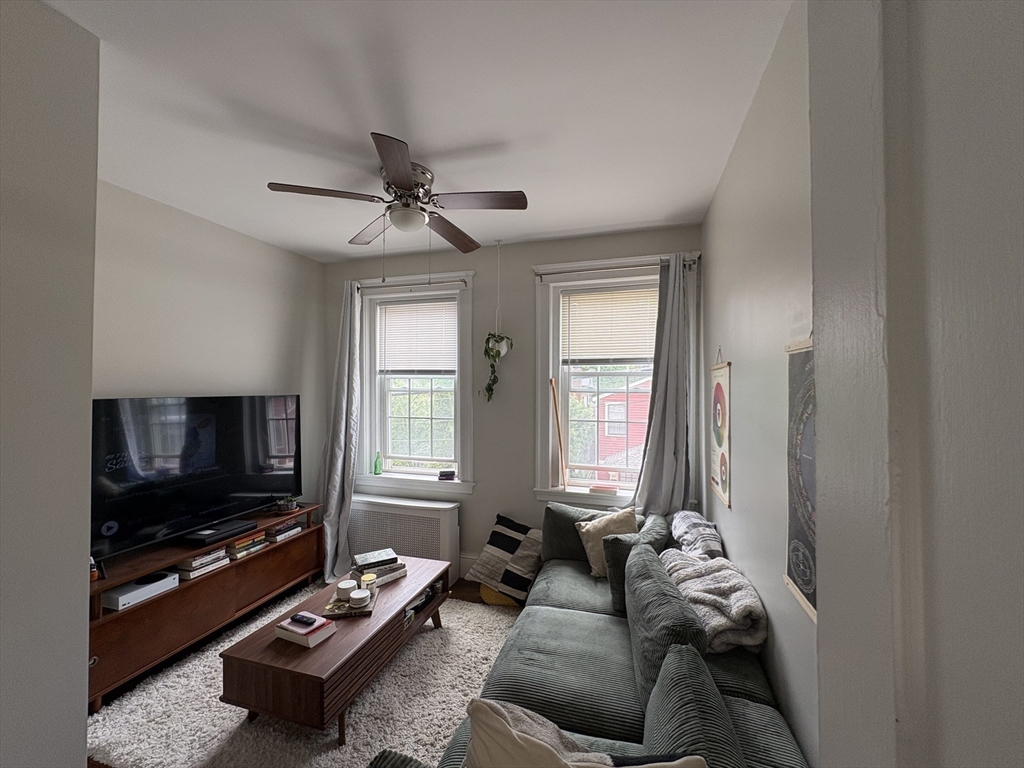 2 bed, 1 bath apartment for rent at 996 Chestnut St Unit 2, Newton Upper Falls — photo 7 of 15