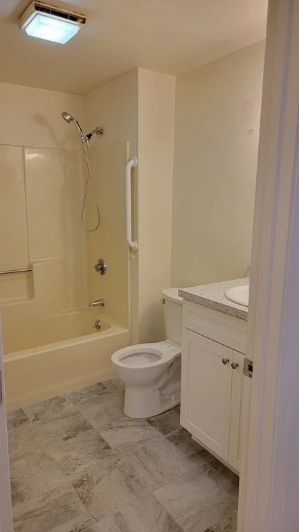 1 bed, 1 bath apartment for rent at 996 East St Unit 6, Walpole — photo 4 of 9