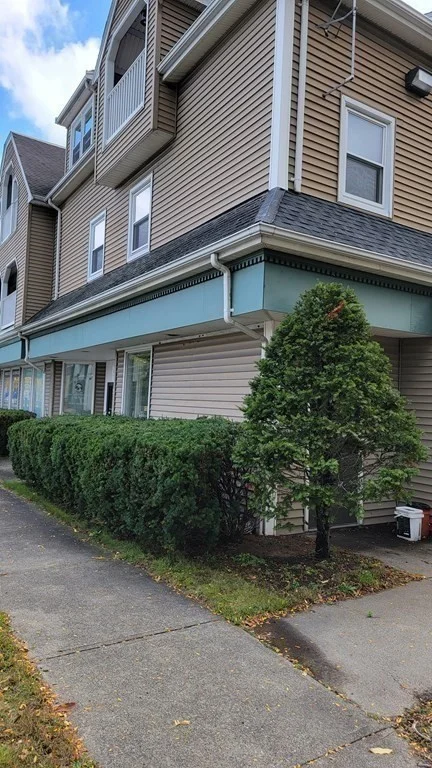 1 bed, 1 bath apartment for rent at 996 East St Unit 9, Walpole
