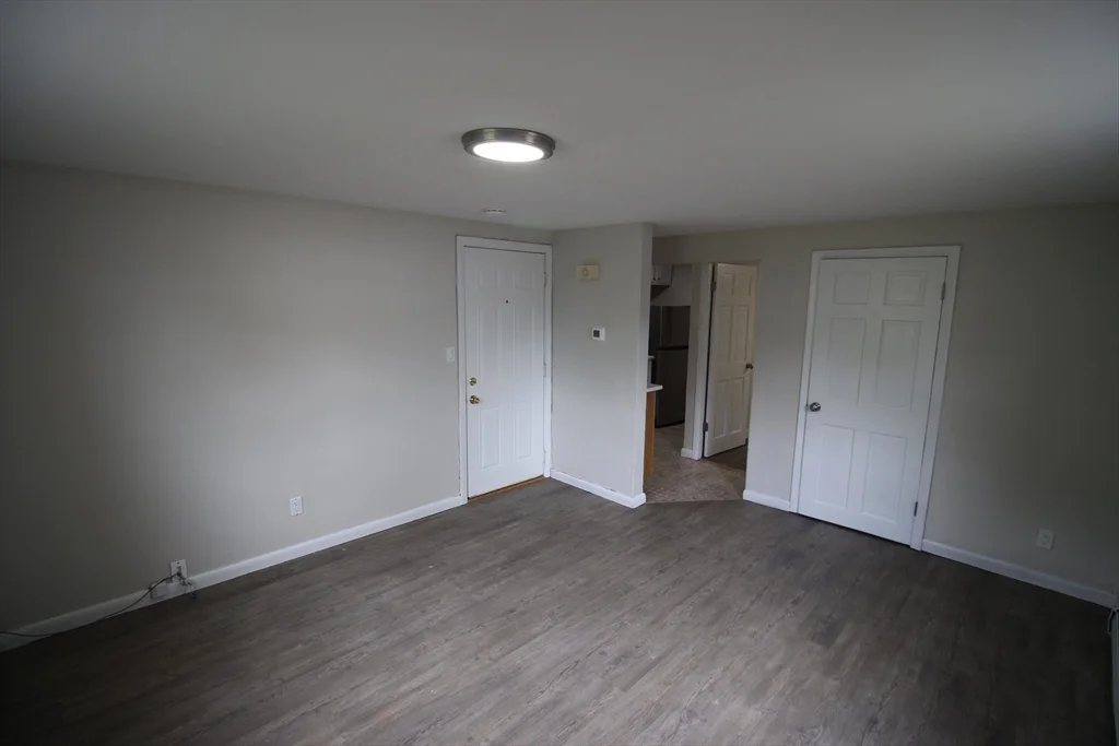 1 bed, 1 bath apartment for rent at 997 Broadway Unit 1, Raynham — photo 5 of 12