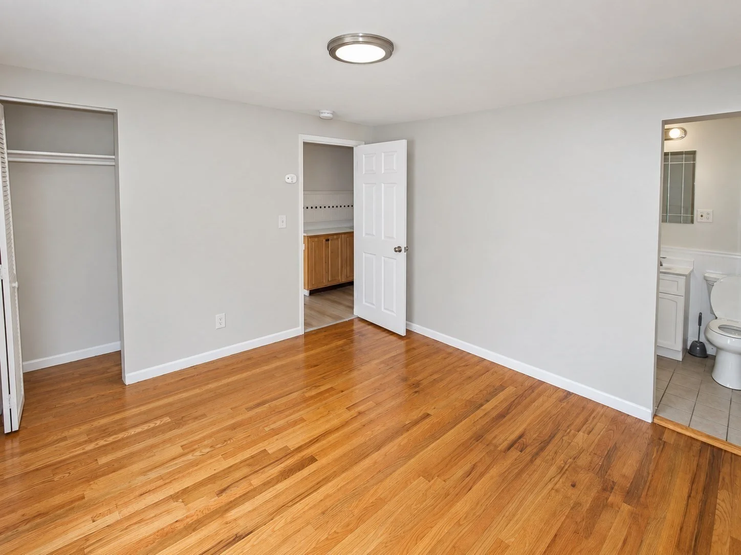 1 bed, 1 bath apartment for rent at 997 Broadway Unit 5, Raynham — photo 9 of 12