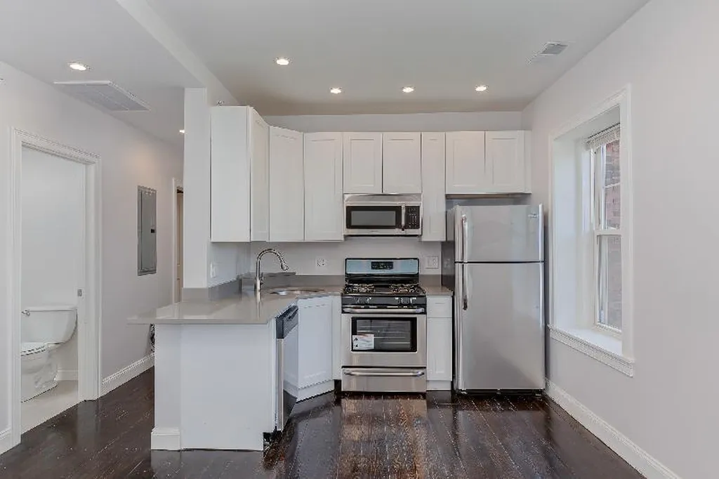 4 bed, 2 bath apartment for rent at 998 Tremont St Unit 2, Roxbury — photo 1 of 7