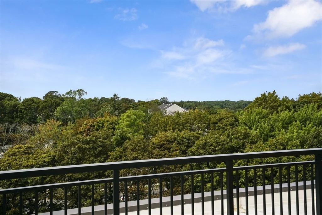 1 bed, 1 bath apartment for rent at 999 Hancock St Unit 306, Quincy Center — photo 31 of 36