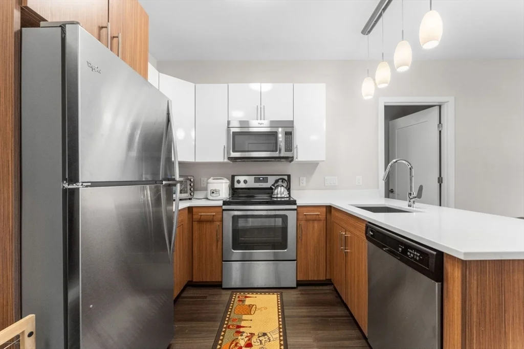 1 bed, 1 bath apartment for rent at 999 Hancock St Unit 306, Quincy Center