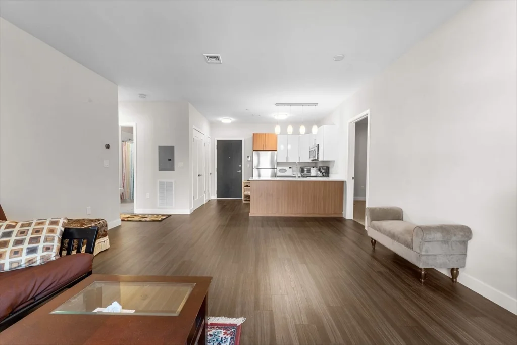 1 bed, 1 bath apartment for rent at 999 Hancock St Unit 306, Quincy Center — photo 9 of 36