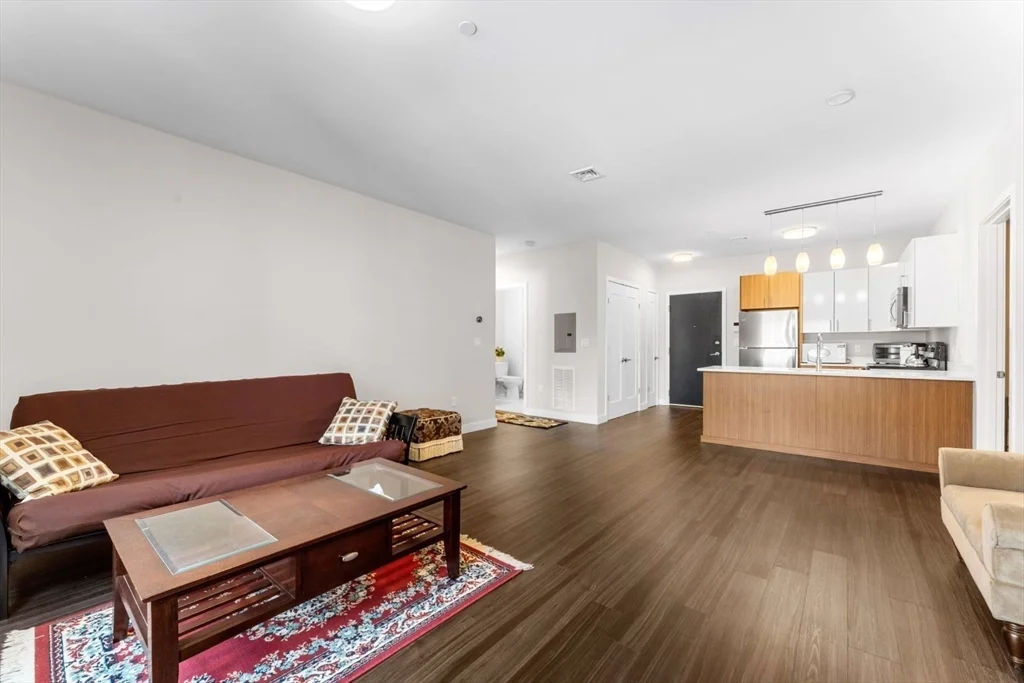 1 bed, 1 bath apartment for rent at 999 Hancock St Unit 306, Quincy Center — photo 8 of 36