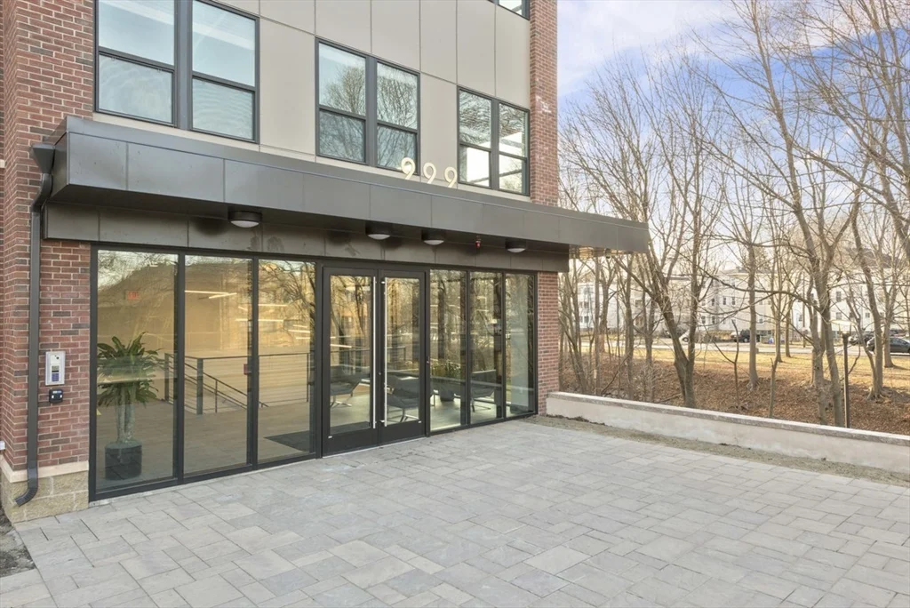1 bed, 1 bath apartment for rent at 999 Hancock St Unit 306, Quincy Center — photo 34 of 36