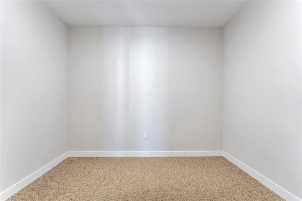 1 bed, 1 bath apartment for rent at 999 Hancock St Unit 306, Quincy Center — photo 21 of 36