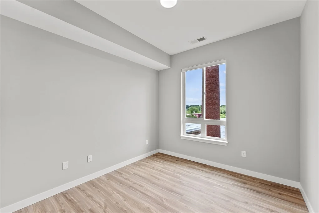 2 bed, 2 bath apartment for rent at 999 Main St Unit 208, Hanson — photo 13 of 21