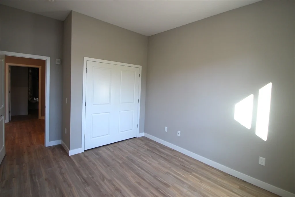 1 bed, 1 bath apartment for rent at 999 Main St Unit 306, Hanson — photo 8 of 12