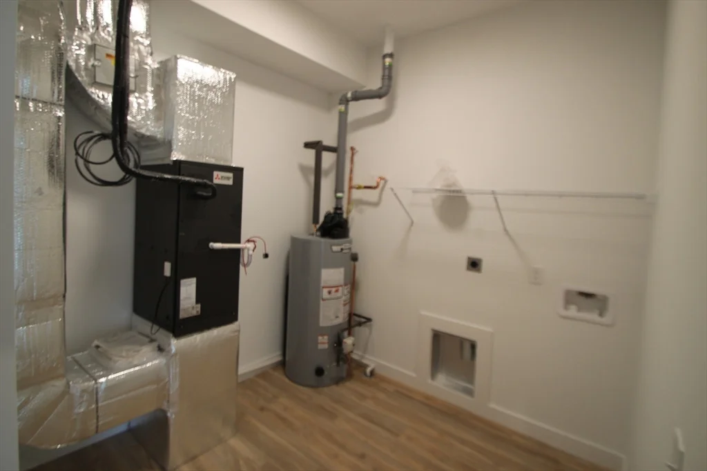 1 bed, 1 bath apartment for rent at 999 Main St Unit 306, Hanson — photo 9 of 12