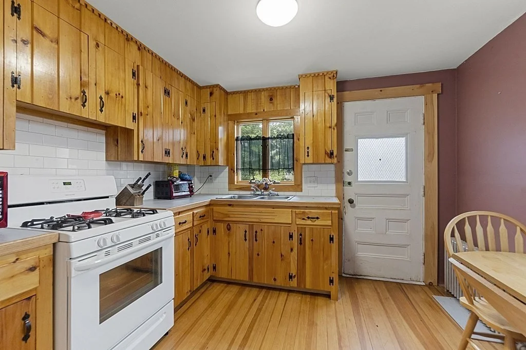 1 bed, 1 bath apartment for rent at 9A Elm St Unit 1, Pepperell — photo 2 of 14