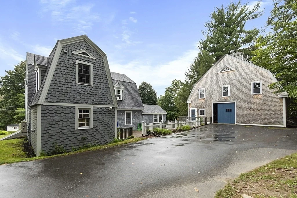 1 bed, 1 bath apartment for rent at 9A Elm St Unit 1, Pepperell — photo 1 of 14