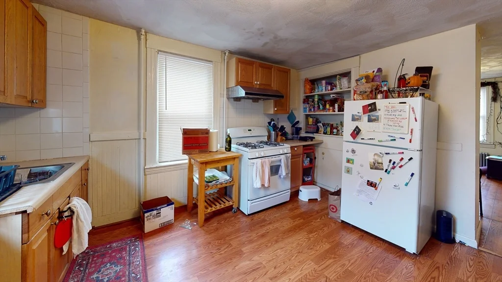 2 bed, 1 bath apartment for rent at 9R Winship Unit A, Brighton — photo 1 of 10
