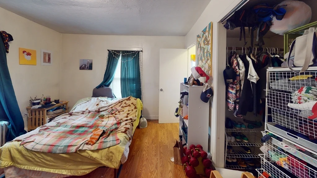 2 bed, 1 bath apartment for rent at 9R Winship Unit A, Brighton — photo 6 of 10