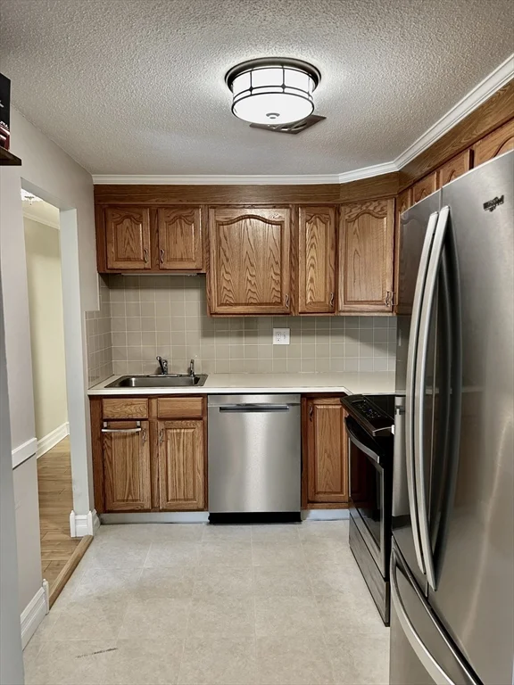 1 bed, 1 bath apartment for rent at B2 Colonial Dr Unit 4, Andover — photo 8 of 19