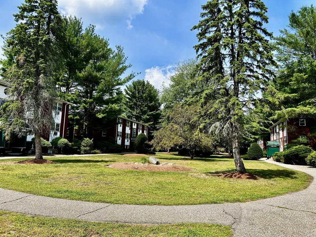 1 bed, 1 bath apartment for rent at B2 Colonial Dr Unit 4, Andover — photo 15 of 19